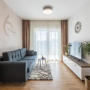 Apartament 6 Islands - & Business - Free Garage Parking, Split
